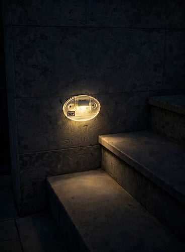 Luz Lanterna De Degrau Branco Cromado Led Amarelo Arieltek