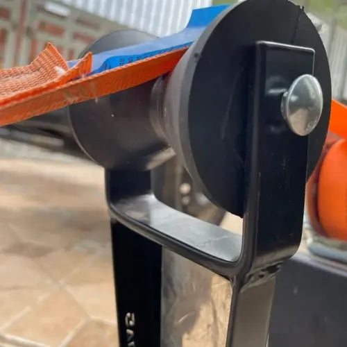 Apoio Rolete Borracha Berço Roldana 90mm Carretinha Barco
